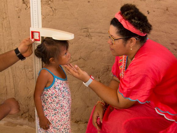 Iliana Curiel, la pediatra que busca que los niños de La Guajira sean visibles